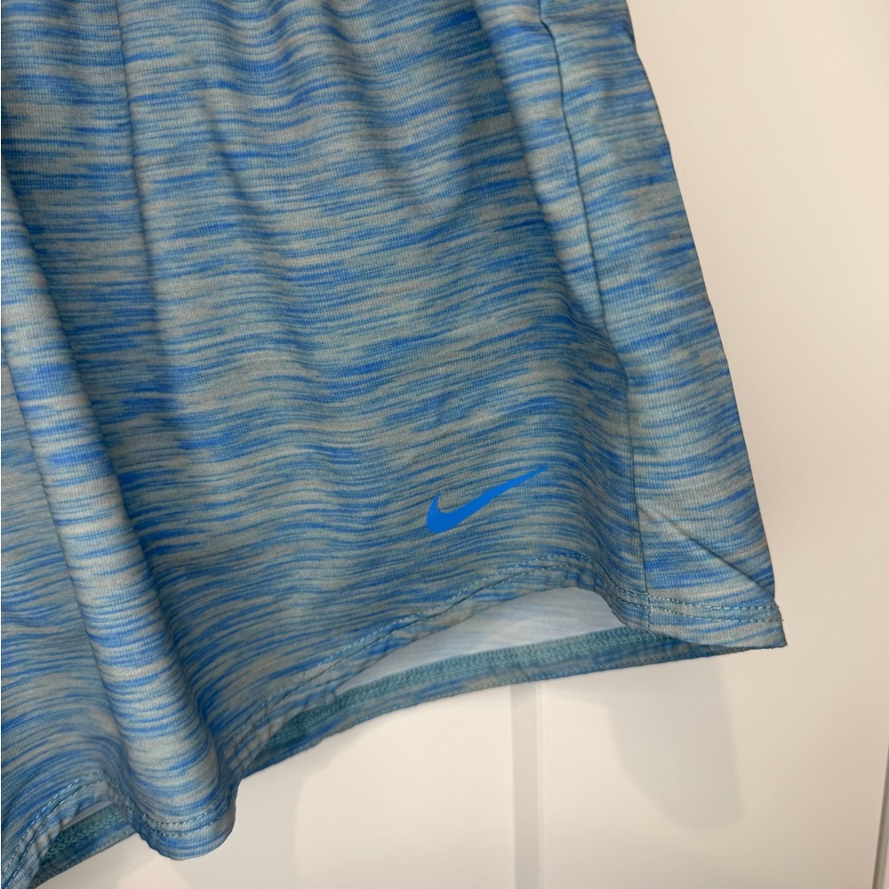 Nike Women's One Dri-FIT Mid-Rise 3" Brief-Lined Shorts in a blue space-dye M - Picture 2 of 4